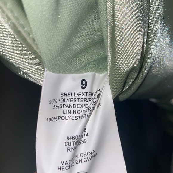 elegant green prom dress - Picture 7 of 7